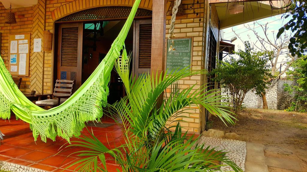 Media Veronica Hostel Suites Pipa Ares Exterior photo