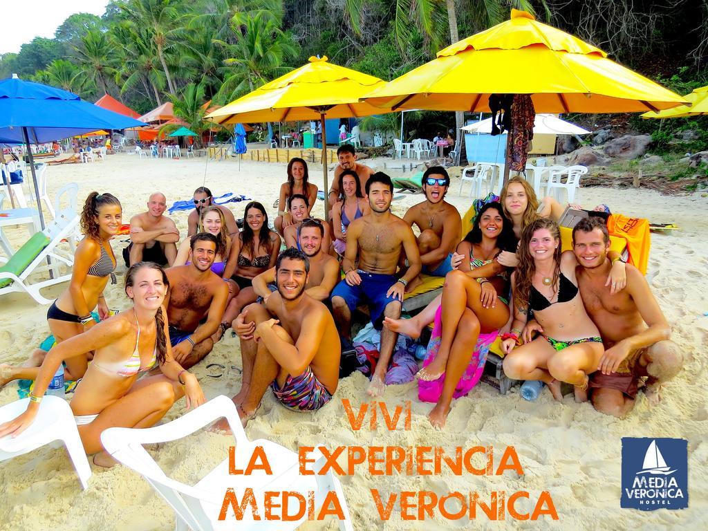 Media Veronica Hostel Suites Pipa Ares Exterior photo