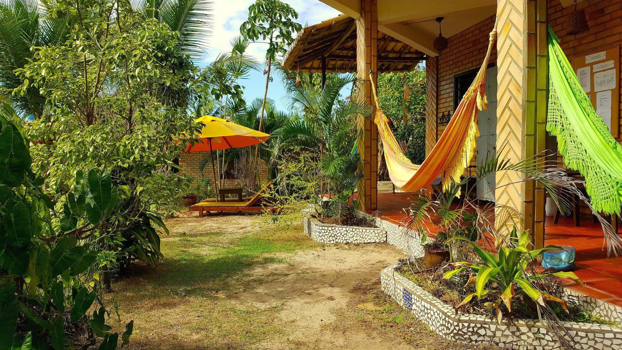 Media Veronica Hostel Suites Pipa Ares Exterior photo